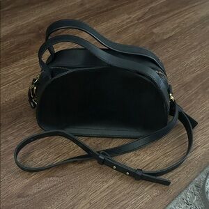 Elegant Black Leather Women's Bag